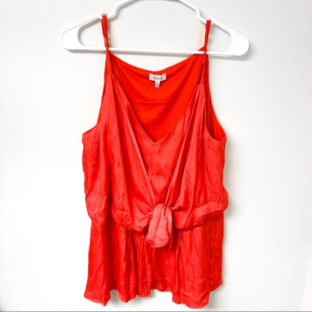 Bird Faux Tie‎ Front Top